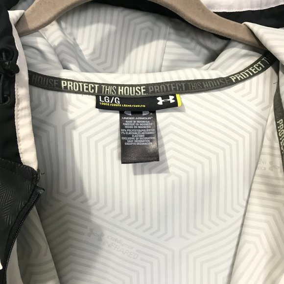 Under Armour Win It Cold Gear Infrared Large Quarter Zip Black with White - Picture 2 of 5